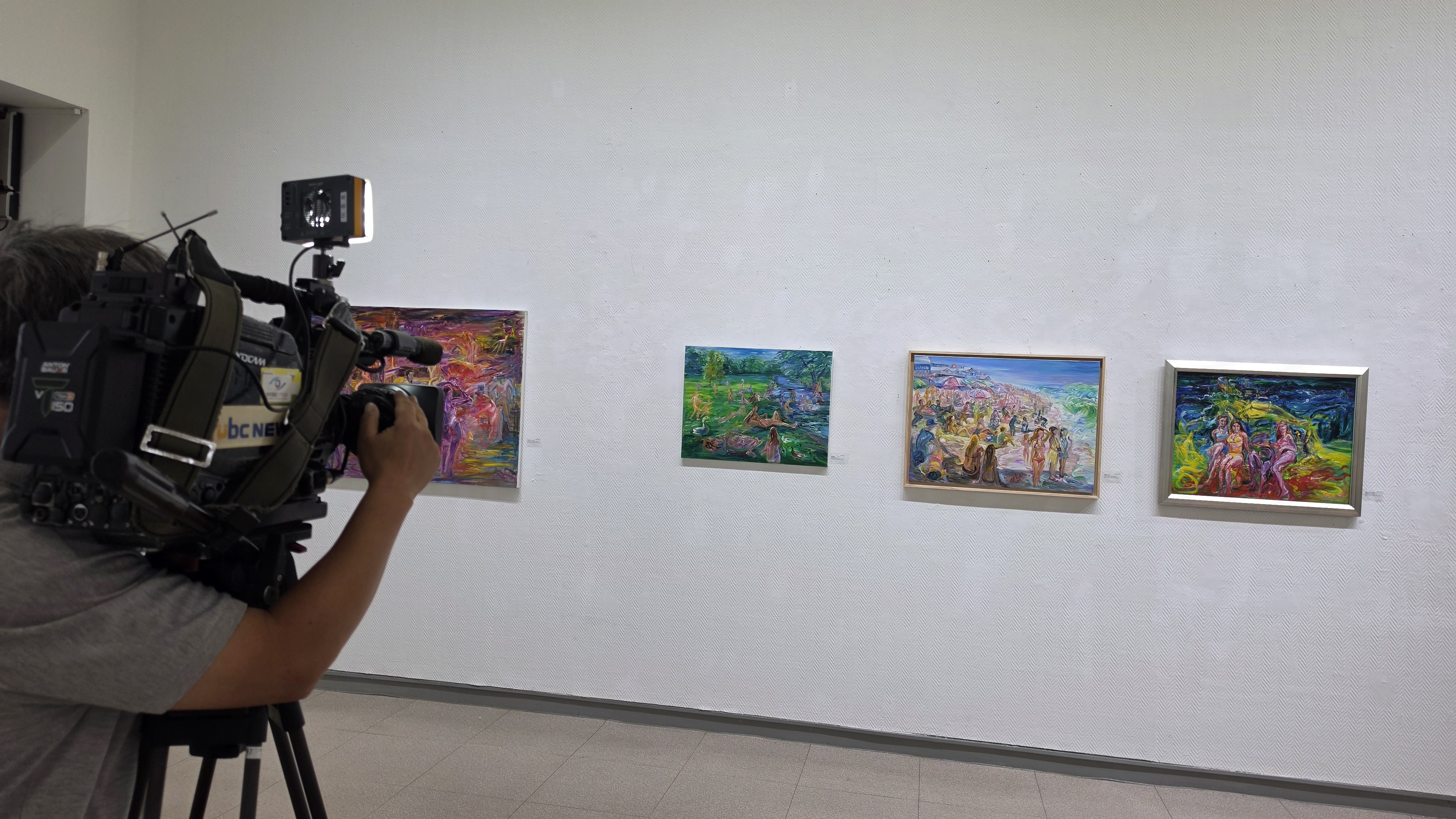 [58th Solo Exhibition on TV, Radio and Newspaper] - 사진을 클릭하시면 원본크기를 보실 수 있습니다.