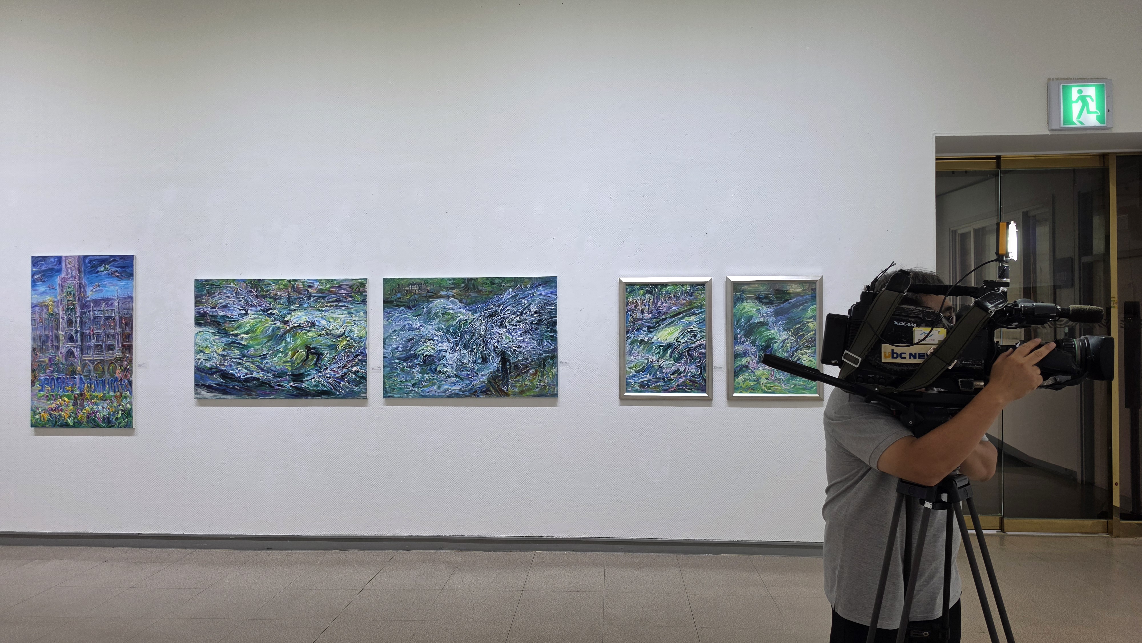 [58th Solo Exhibition on TV, Radio and Newspaper] - 사진을 클릭하시면 원본크기를 보실 수 있습니다.