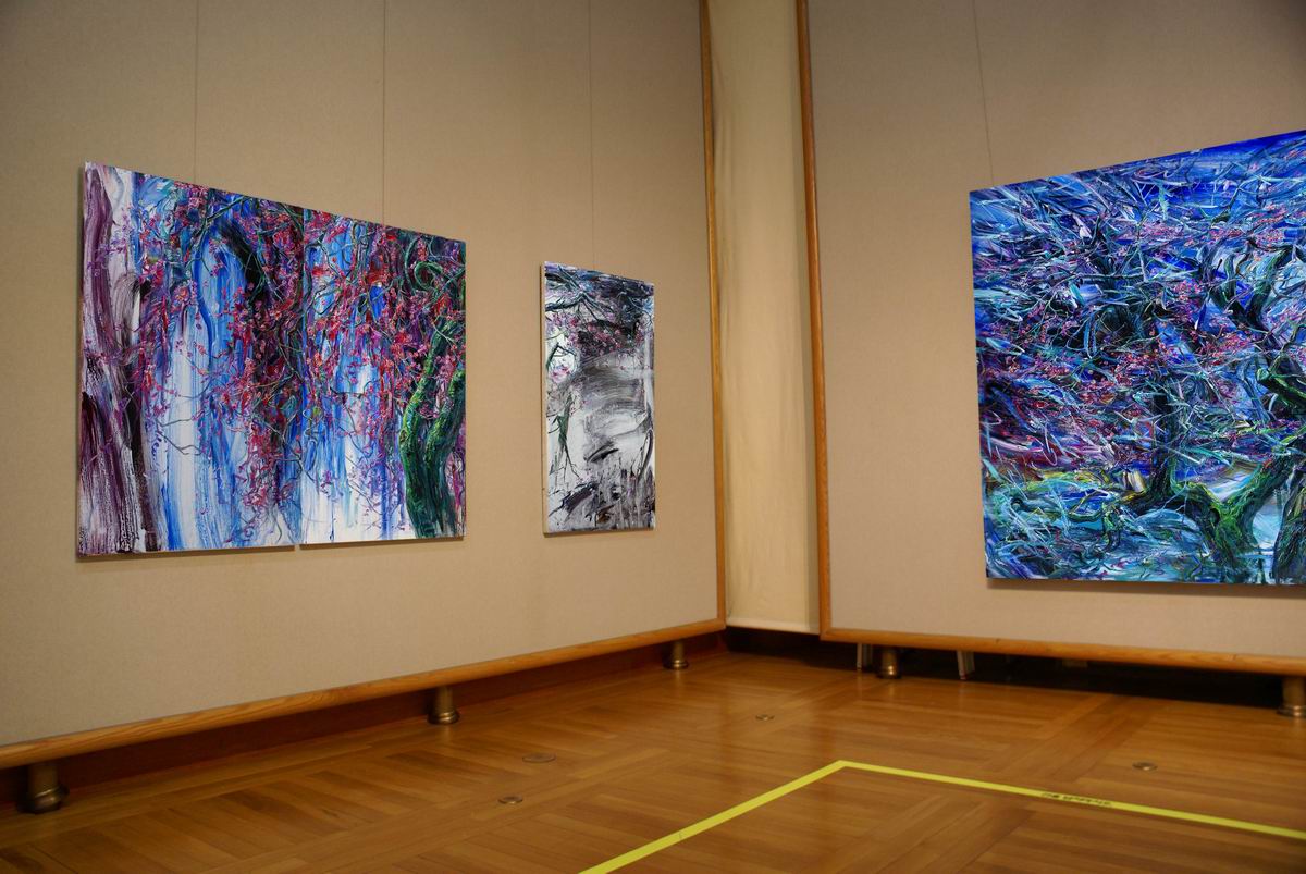 [Solo Exhibition at Seongbo Museum ڹ  ȭ ] -  ŬϽø ũ⸦   ֽϴ.